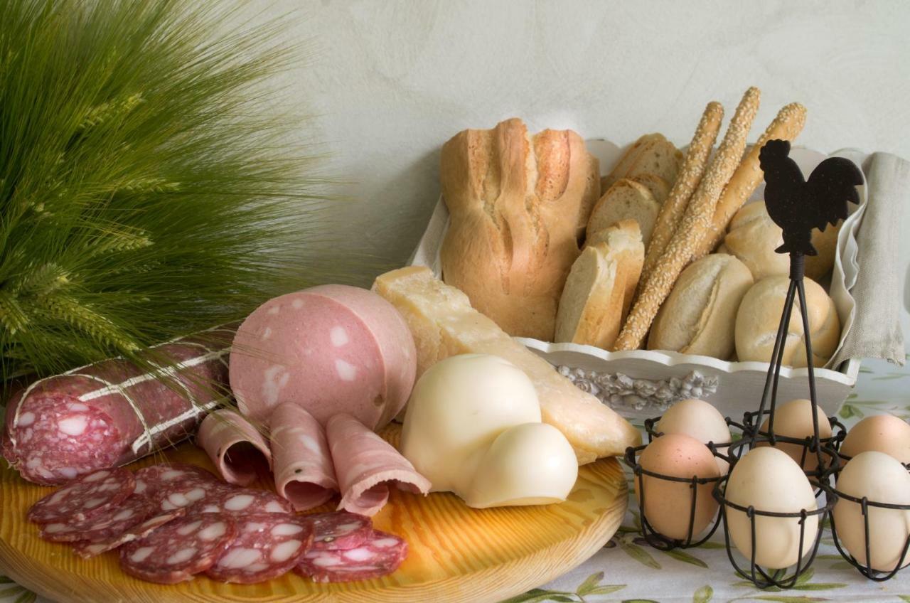 Il Fienile Di Assisi Βίλα Εξωτερικό φωτογραφία
